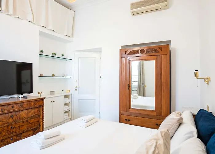 Easytopstay - Colonna