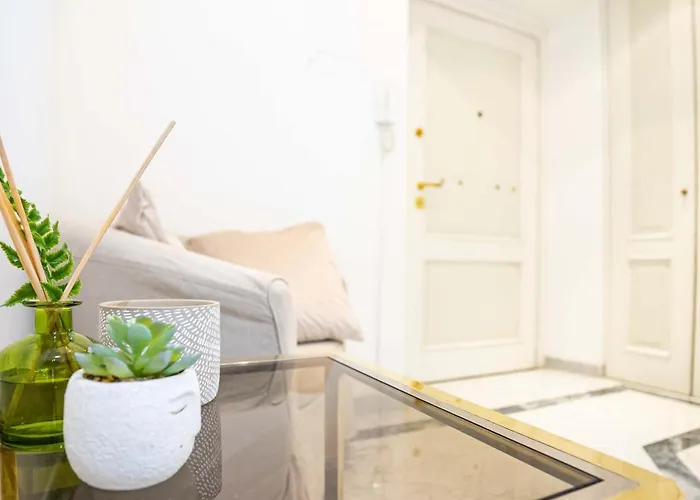 Easytopstay - Colonna 4*