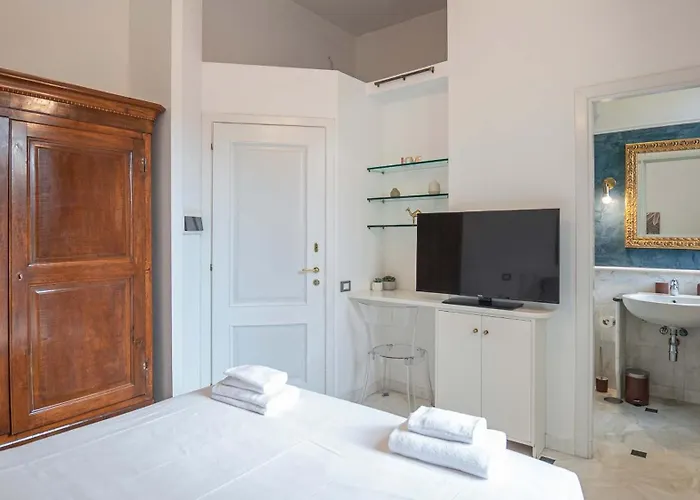 Affittacamere Easytopstay - Colonna 4*